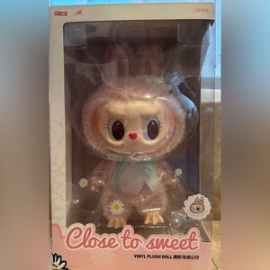 POPMART LABUBU NIB MOKOKO CLOSE TO SWEET PLUSH